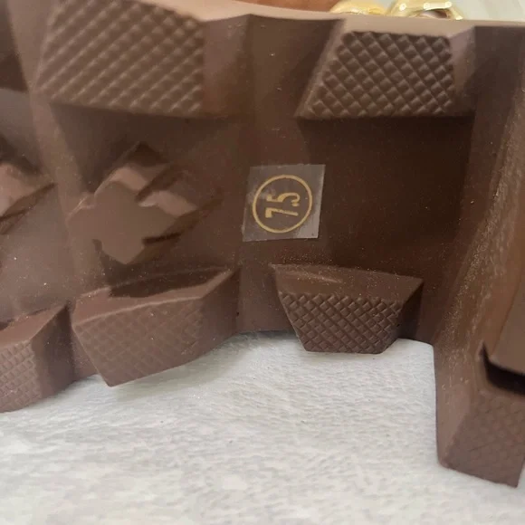 - Steve Madden Womens brown Ankle Boot size 7.5 NWOUT BOX - Picture 16 of 17